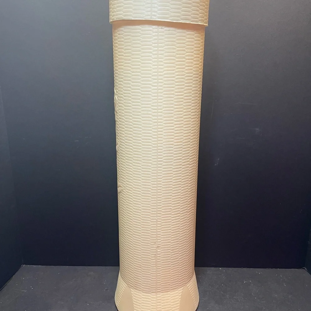 Vintage Tall Plastic Paper Holder Canister w Lid Roses 60’s-70’s